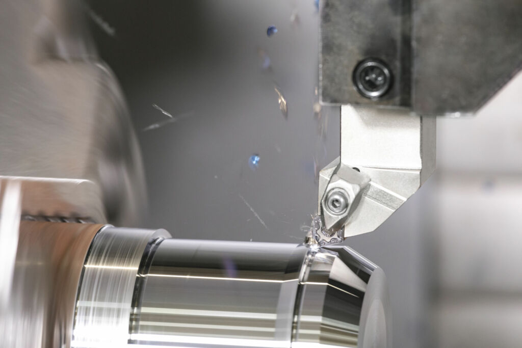 Die Neoturn-Drehwerkzeuge eignen sich f&uuml;r das Au&szlig;en- und Innendrehen: Sie sind mit verschiedenen KlemmMechanismen und austauschbaren K&ouml;pfen verf&uuml;gbar.