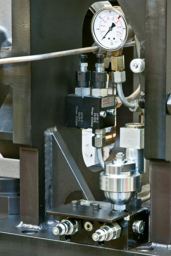 Mit reproduzierbarer und &uuml;berwachbarer Kraft machen hydraulische Spannelemente Vorg&auml;nge prozesssicher und sorgen &uuml;berhaupt erst f&uuml;r die immer h&auml;ufiger geforderte Prozessf&auml;higkeit bei der Teilebearbeitung.
