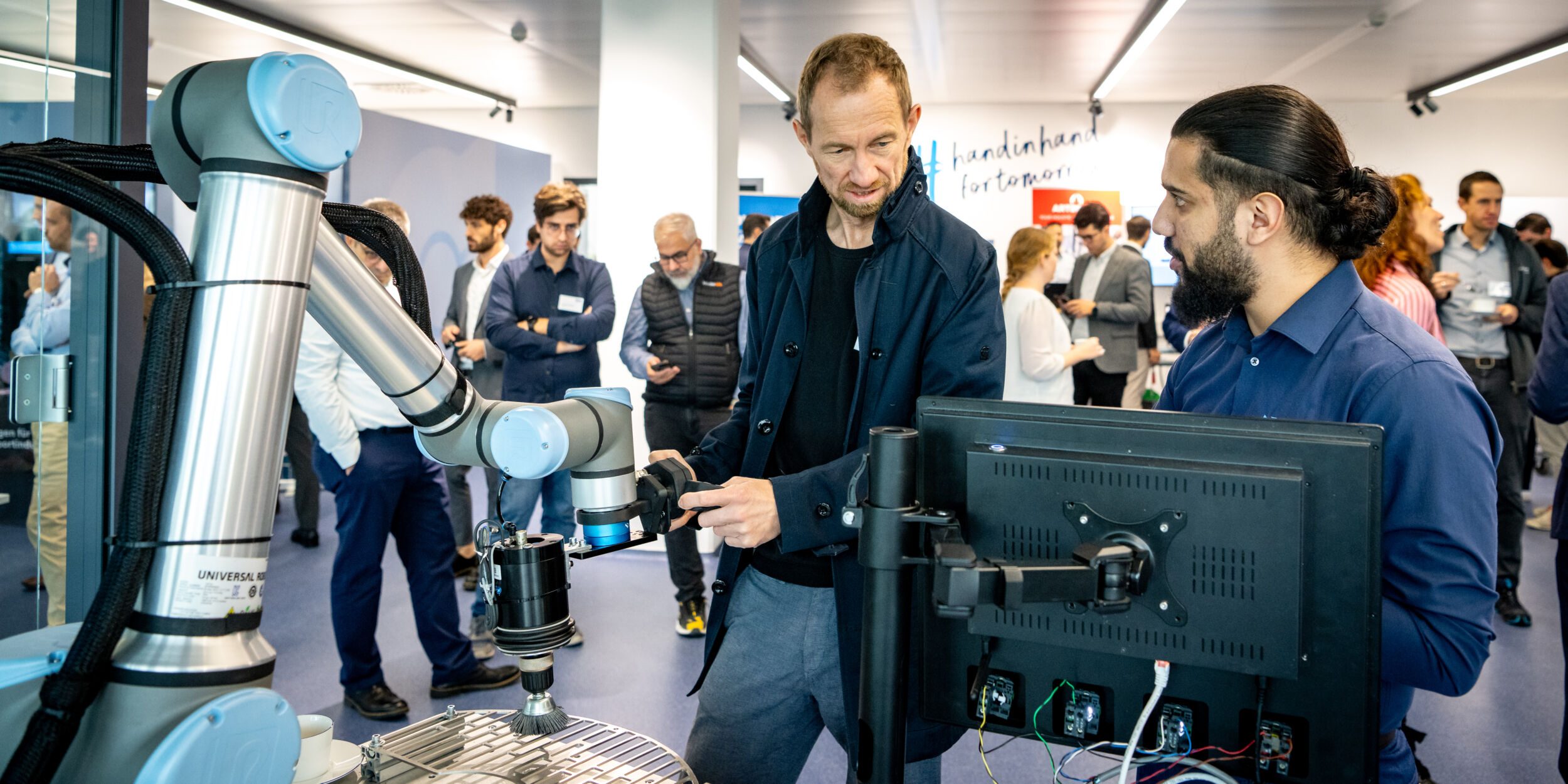 Bei den Expert Days teilen Spezialisten ihre Erfahrungen.