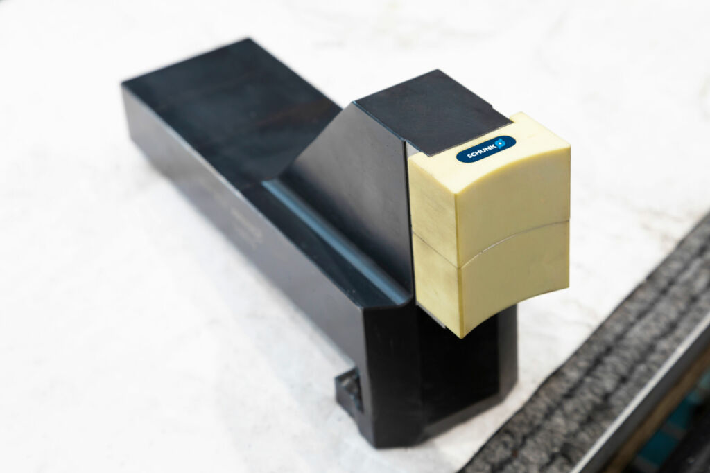 Rapido Wechseleinsatz mit Quentes Kunststoffblock 