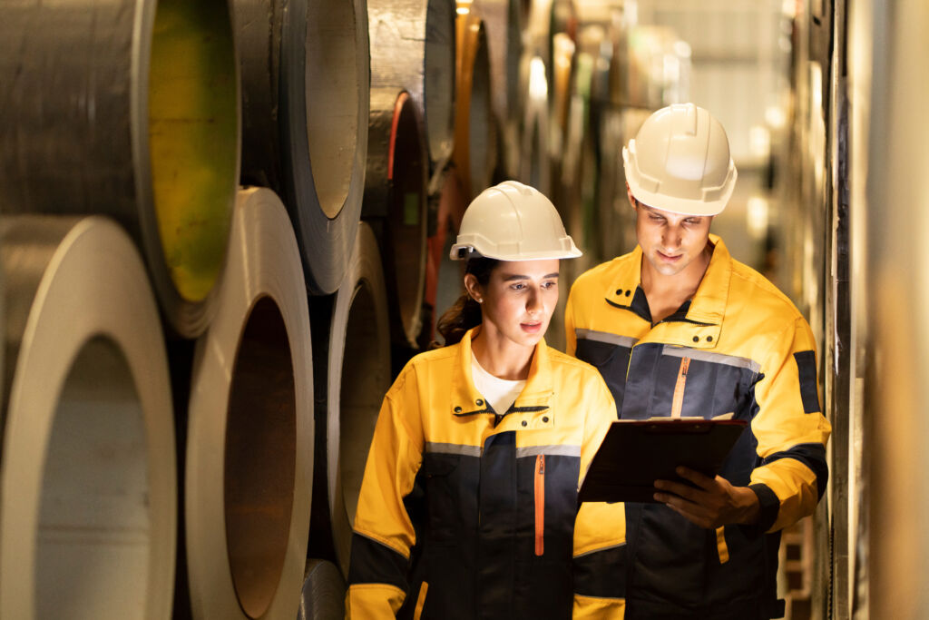 In den n&auml;chsten Jahren kommen weitere neue Regelwerke auf Produktionsunternehmen zu, beispielsweise mit Blick auf 'Digitale Produktp&auml;sse'.