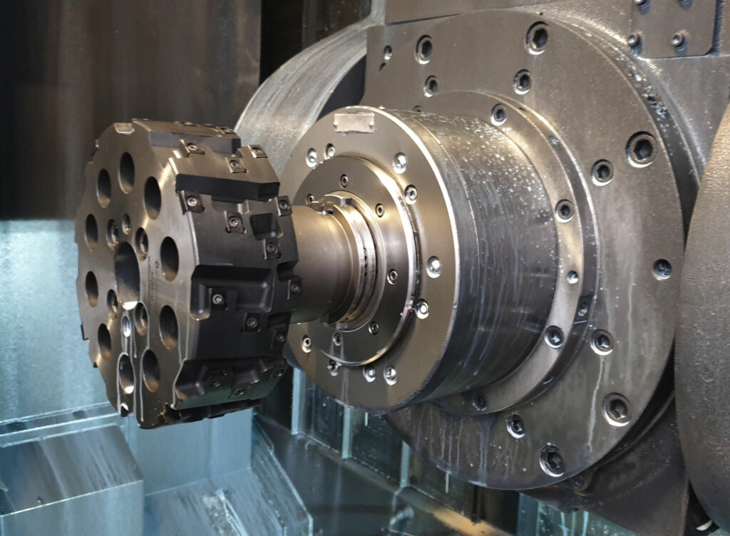 Zum Bearbeiten des Bremsscheiben-Durchgangs an einem hydraulischen Bremssattel konstruierte Ingersoll f&uuml;r Knott einen passenden Scheibenfr&auml;ser. Mit dem optimierten Sonderwerkzeug ist das Zerspanen mit einem Schnitt anstelle von zwei Schnitten m&ouml;glich.