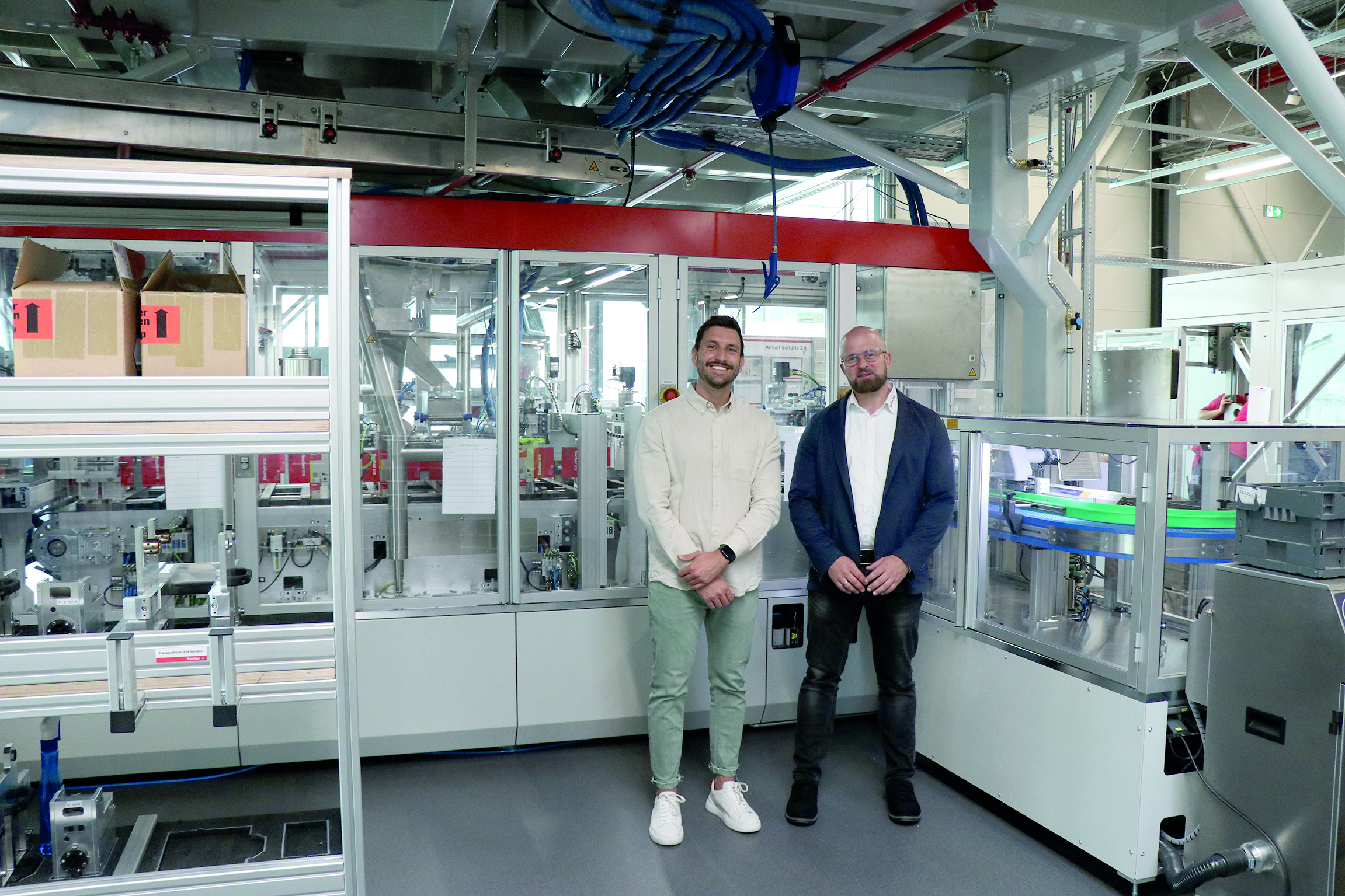 Andreas Gebele, Vertriebsleiter bei Fischer Innomation (rechts), mit Tobias Brenner, Head of Marketing bei Kipp
