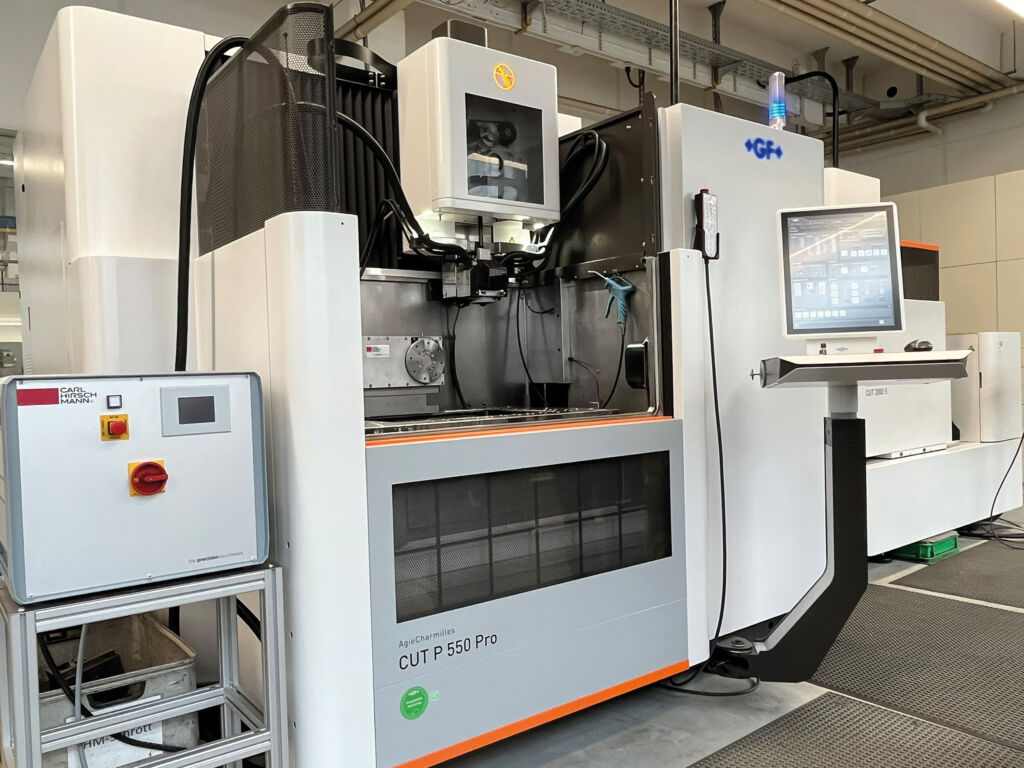 Agie Charmilles CUT P 550 Pro mit Rundteiltisch und Steuerung