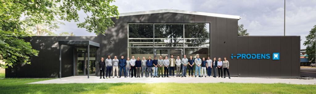 GebaeudePersonen 4000x1200