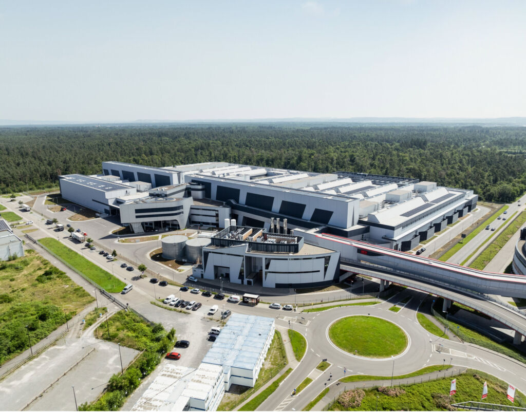 Redigiert Online SEW EURODRIVE dima 10 25 Bild