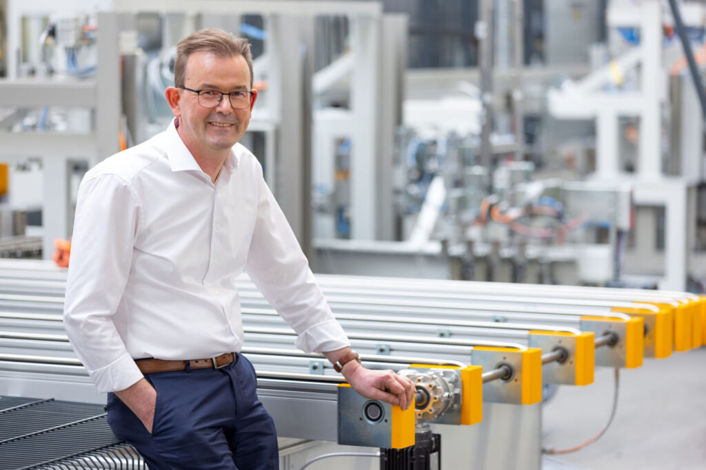 Ludger Martinschledde, Gesch&auml;ftsf&uuml;hrer des zur Beckhoff-Automation-Gruppe geh&ouml;renden Unternehmens Schirmer Maschinen aus Verl. 