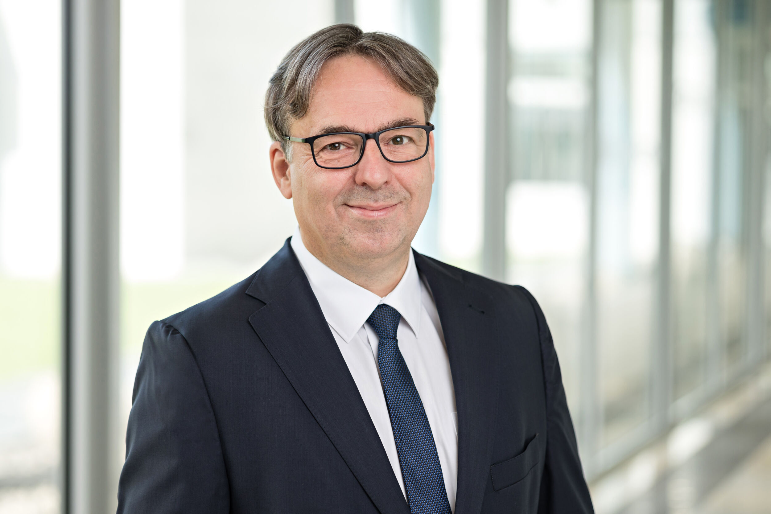 Hartmut Rauen, stellvertretender VDMA-Hauptgesch&auml;ftsf&uuml;hrer: &bdquo;Als gr&ouml;&szlig;ter industrieller Arbeitgeber und wichtigster Ingenieurarbeitgeber bleibt der Maschinen- und Anlagenbau die Zukunftsbranche f&uuml;r den Techniknachwuchs mit Berufen, die begeistern und sinnstiftend sind.&ldquo; Bild: Verband Deutscher Maschinen- und Anlagenbau e.V. (VDMA)