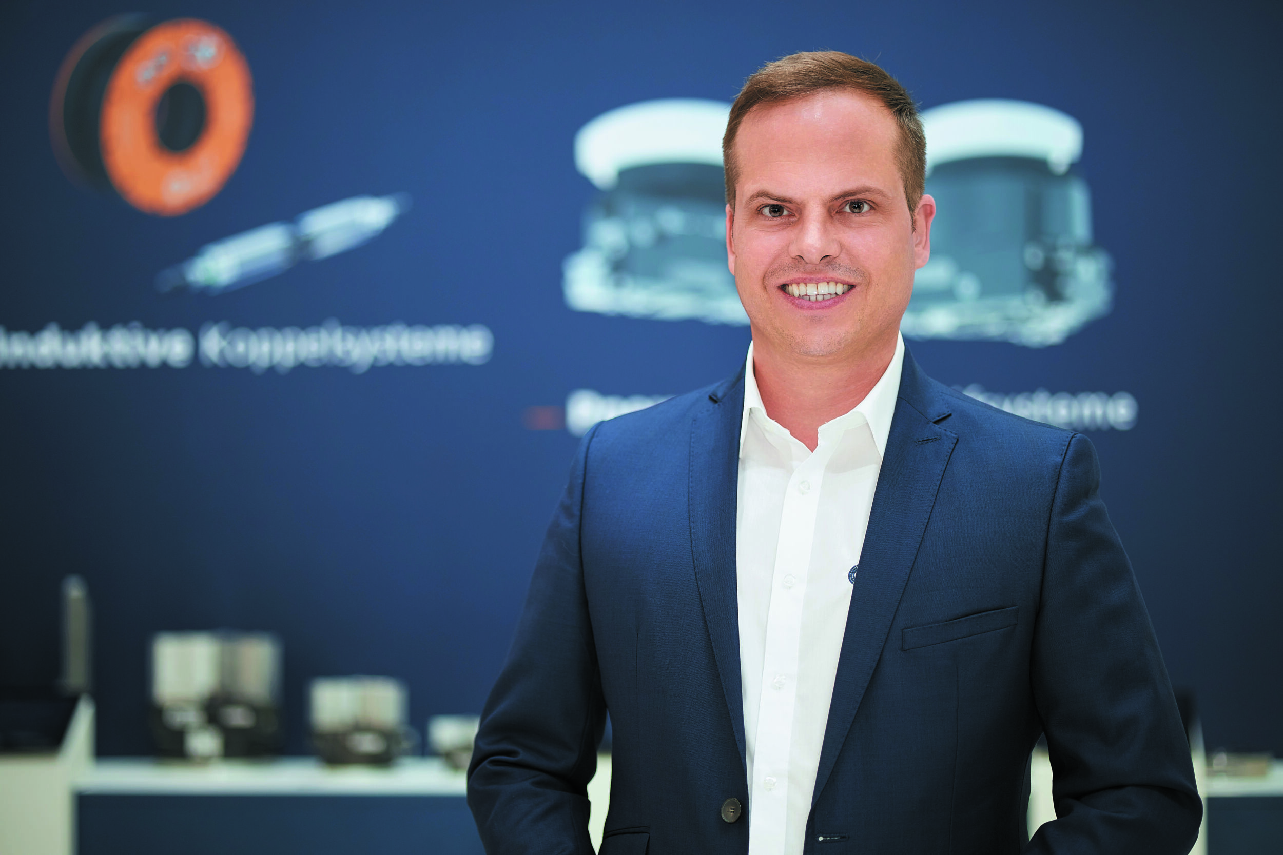 Tobias Schneider von SMW-Autoblok: "Mit automatischen Werkzeugwechseln lässt sich die Produktivität bei zunehmender Teilevielfalt beibehalten."