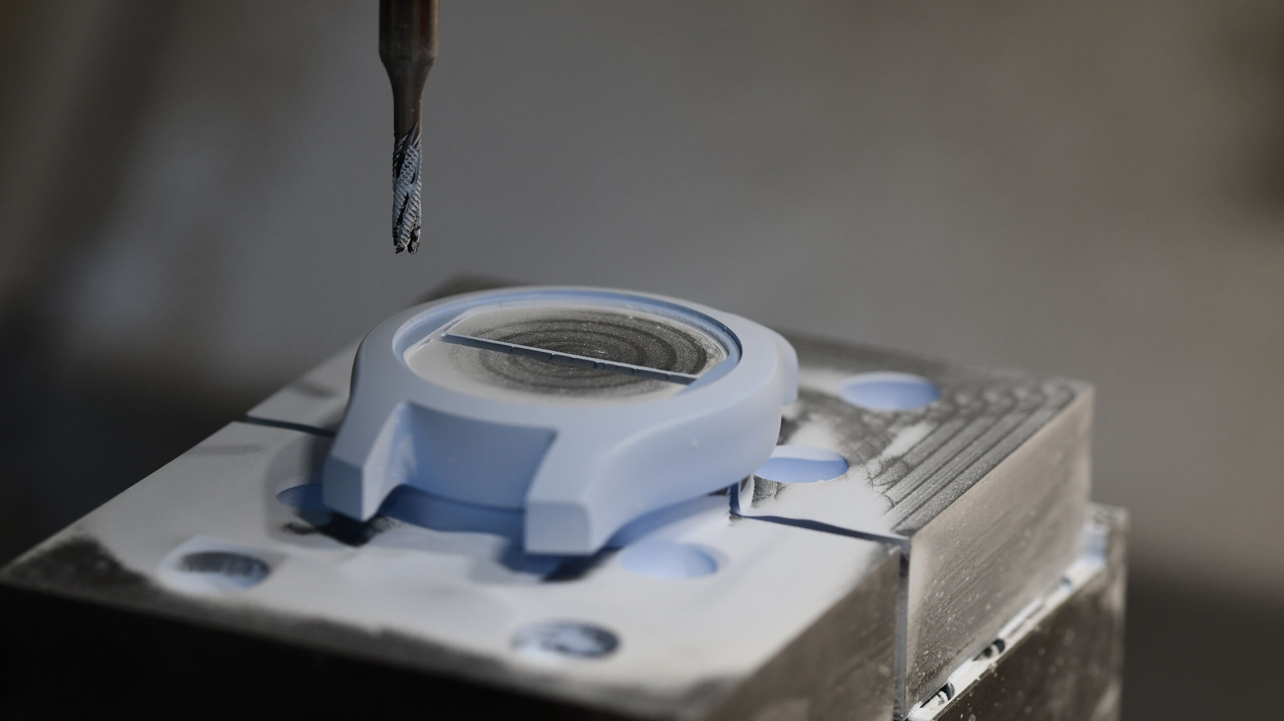 Redigiert Online Hufschmied dima 3 26 Bild