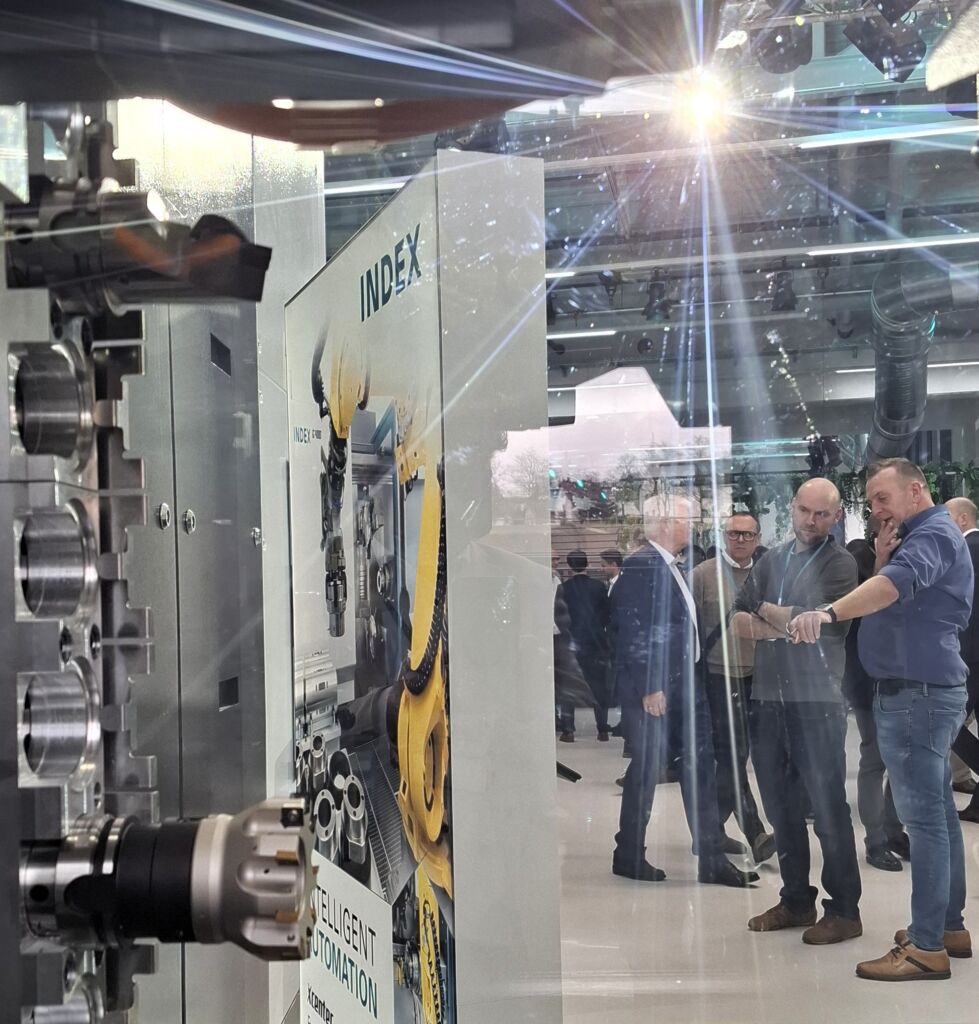 Jährlicher Lichtblick: Mehr als 2.000 Fachinteressierte kamen zum Index Open House 2026, um Neuheiten und Maschinen-Highlights live in Augenschein zu nehmen.