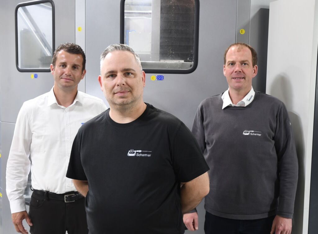 Der Vollhartmetall-Fräser war der Startschuss einer Zusammenarbeit, die Patrick Kinzlinger, Stefan Keil und Andreas Bauch (v.l.) inzwischen systematisch weiterentwickeln.
