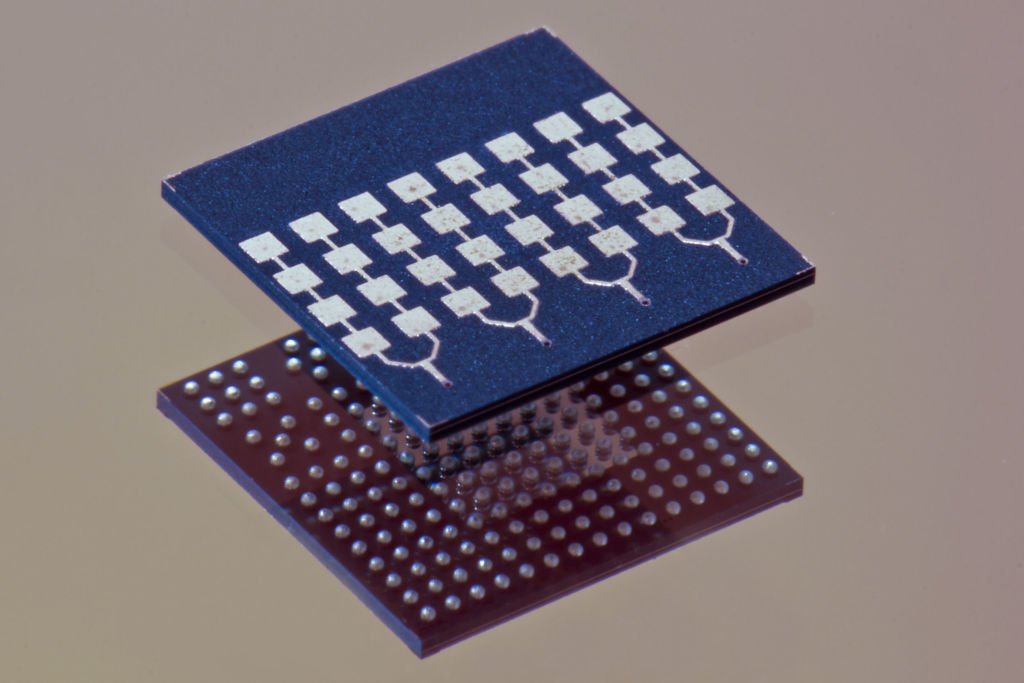 Die Fertigungsprozesse kostengünstiger Antennenpackages für 6G-Anwendungen konnten bereits erfolgreich demonstriert werden.