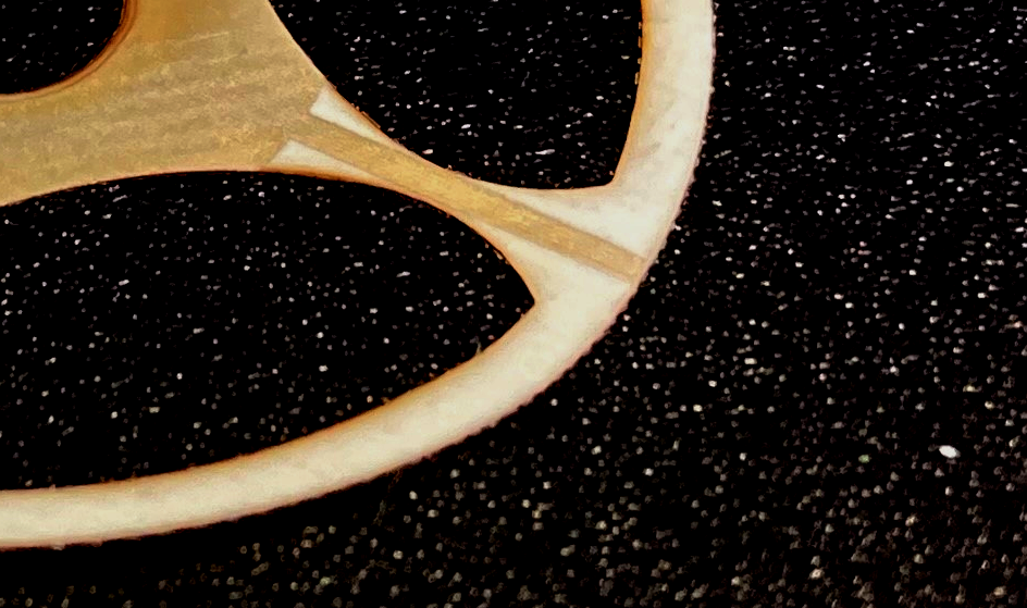 Gedruckte Silberleiterbahnen mit hohen Anforderungen an Vakuum- und HF-Tauglichkeit.