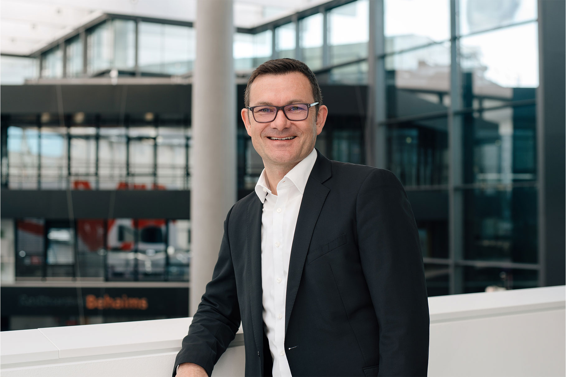 Holz-Handwerk-Veranstaltungsleiter Stefan Dittrich sieht die Fachmesse als Plattform der Branche auch in schwierigen Zeiten.