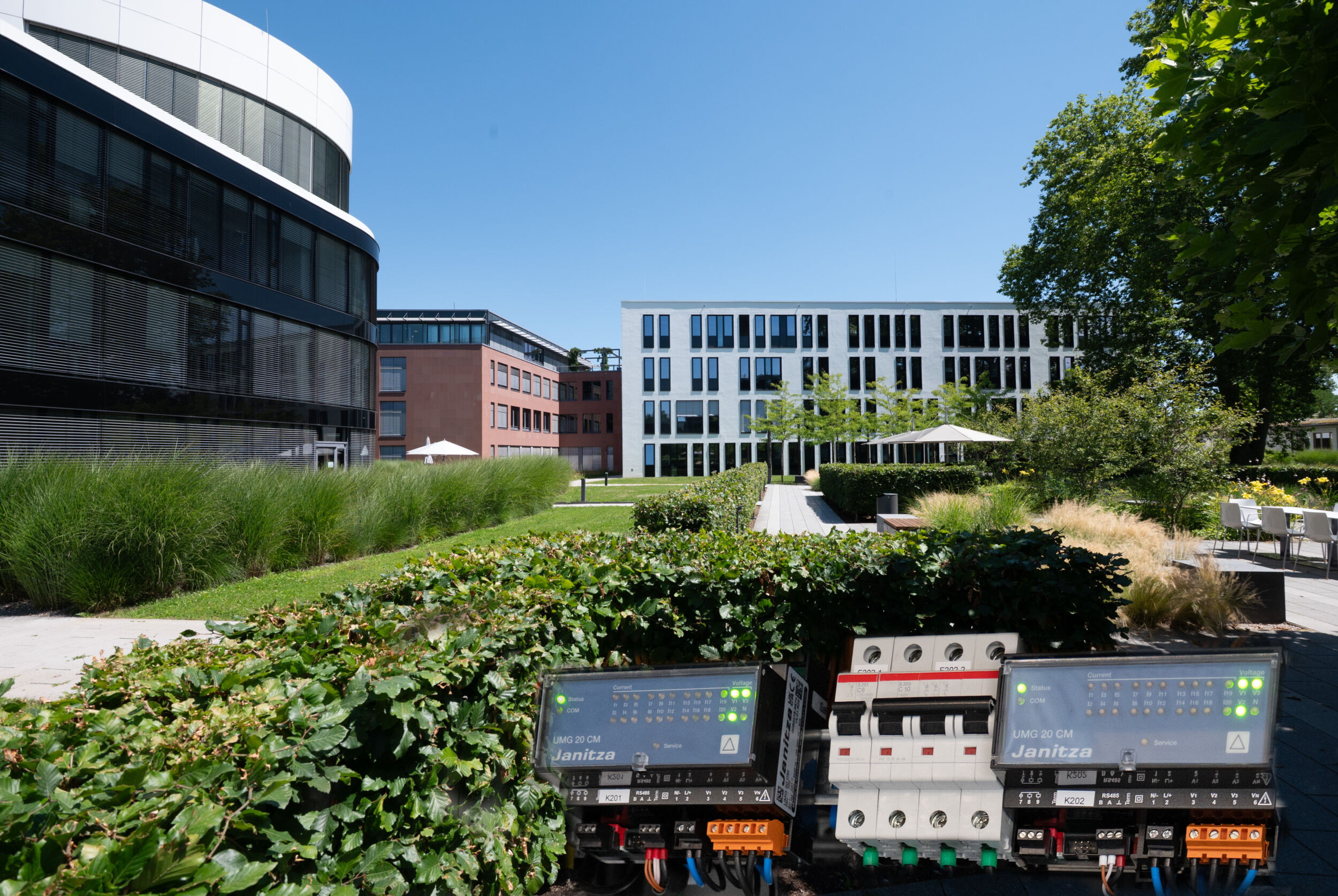 Die BGV-Zentrale in Karlsruhe setzt auf Messtechnik von Janitza.