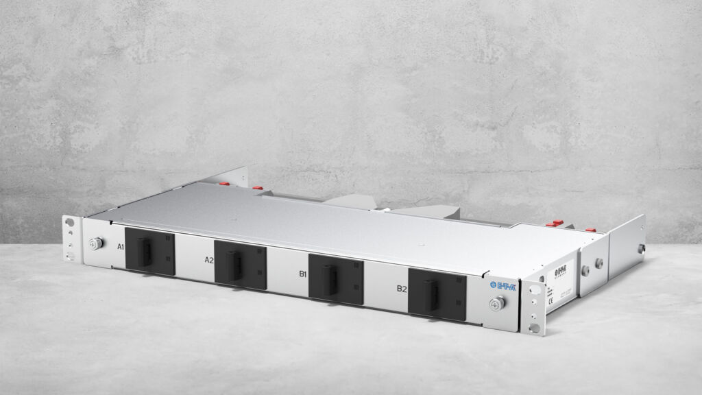 Das Stromverteilungssystem Compact Power-D-Box von E-T-A zeichnet sich durch eine Bauhöhe von lediglich einer Höheneinheit aus.