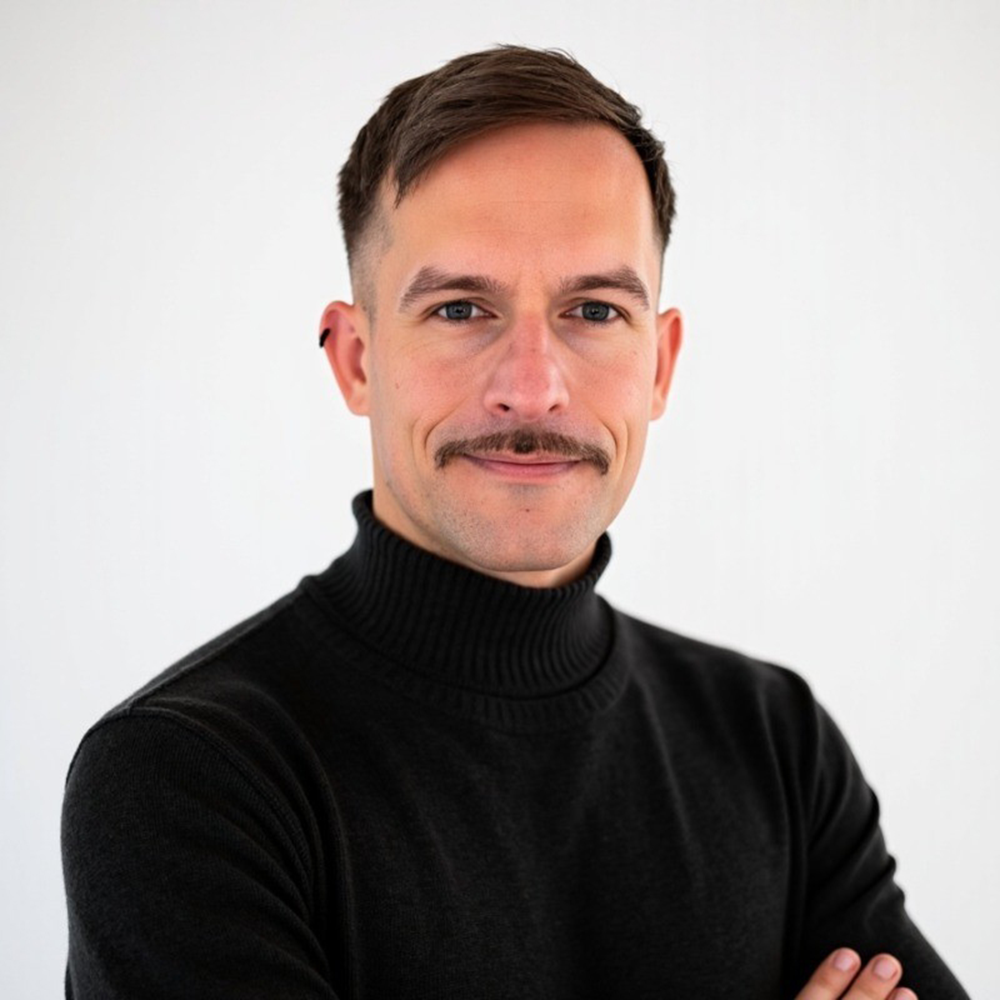 "Locus Robotics setzt auf ein ganzheitliches Sicherheitskonzept, das funktionale Sicherheit, Cybersecurity und Datenschutz zusammenführt, als integralen Bestandteil der Systemarchitektur."
Denis Niezgoda, Locus Robotics
