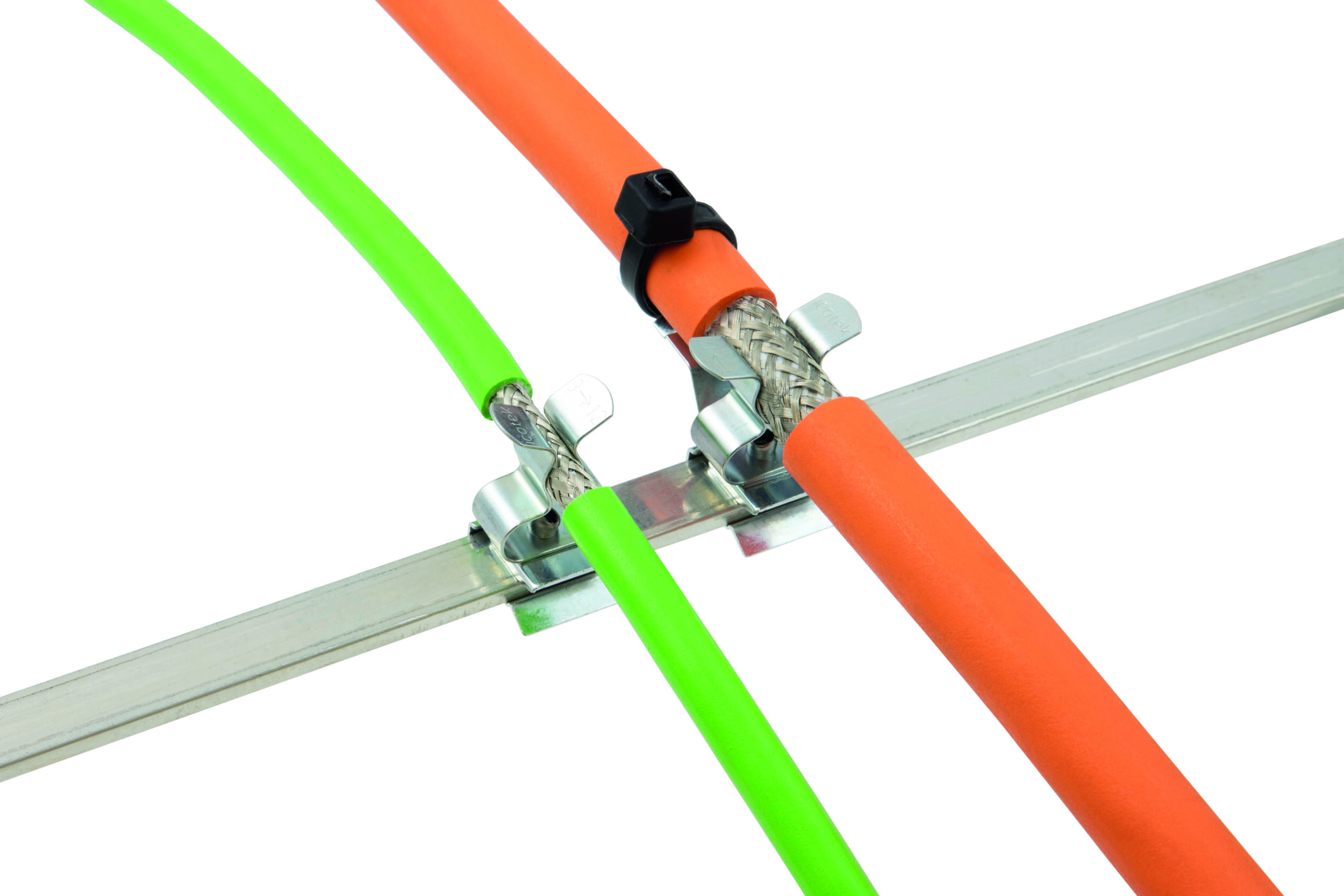 Die SKL-Schirmklammern verbinden den Kabelschirm mit dem Massepotenzial und sorgen für eine sichere Ableitung hochfrequenter Störströme.