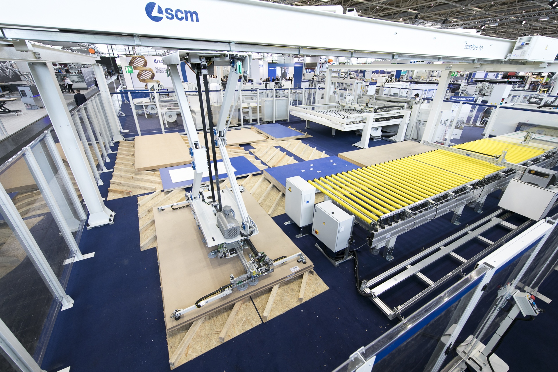 Hightech für die Holzbearbeitung im Live-Streaming Scm-SmartundHuman-Factory-Flexstore