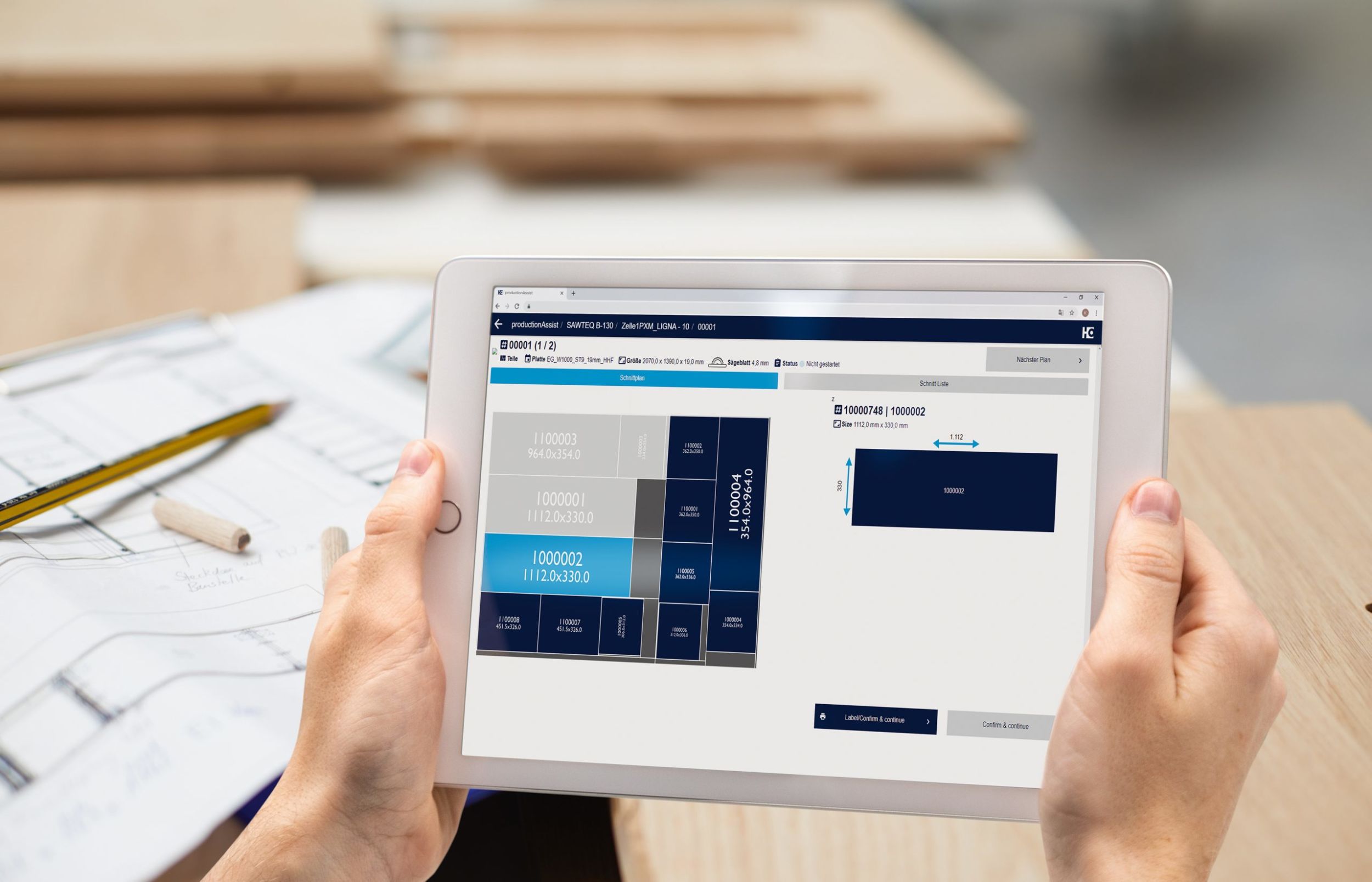 Einfacher Einstieg in die digitale Werkstatt Mit dem digitalen Assistenten aus dem 'Cutting Production Set' druckt der Schreiner seine Etiketten und bewahrt immer den Überblick über seinen Schnittplan - auch an der manuellen Zuschnittsäge.