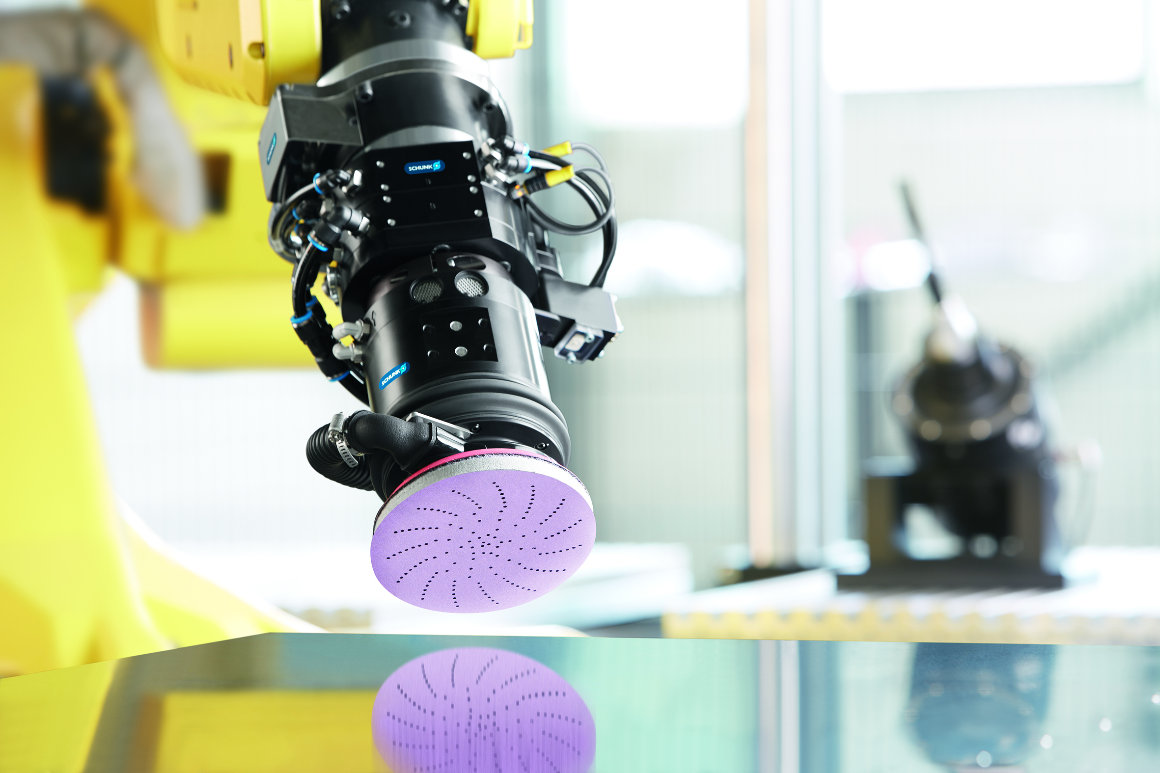 Die Kooperation von Schunk und 3M eröffnet neue Möglichkeiten bei der optimalen Gestaltung automatisierter Schleifprozesse.