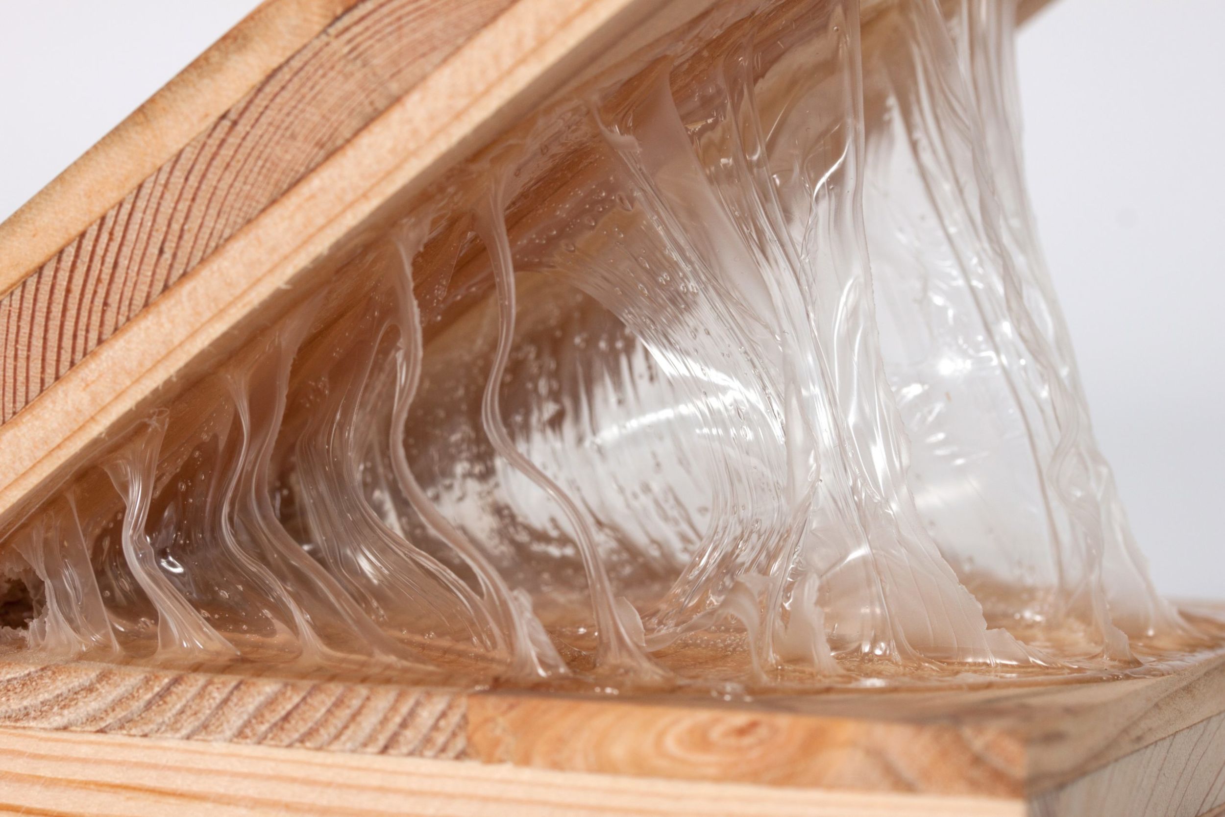 Reaktive Latexmischungen für die Holzindustrie