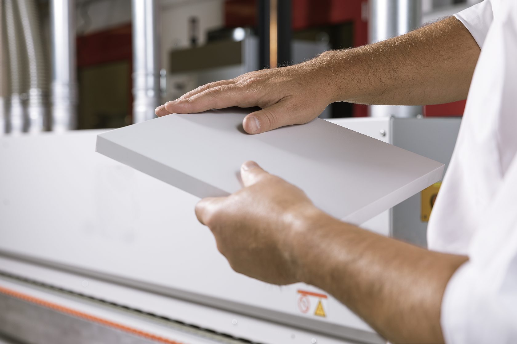 201907_Check-Nullfuge_Hand_orig_2