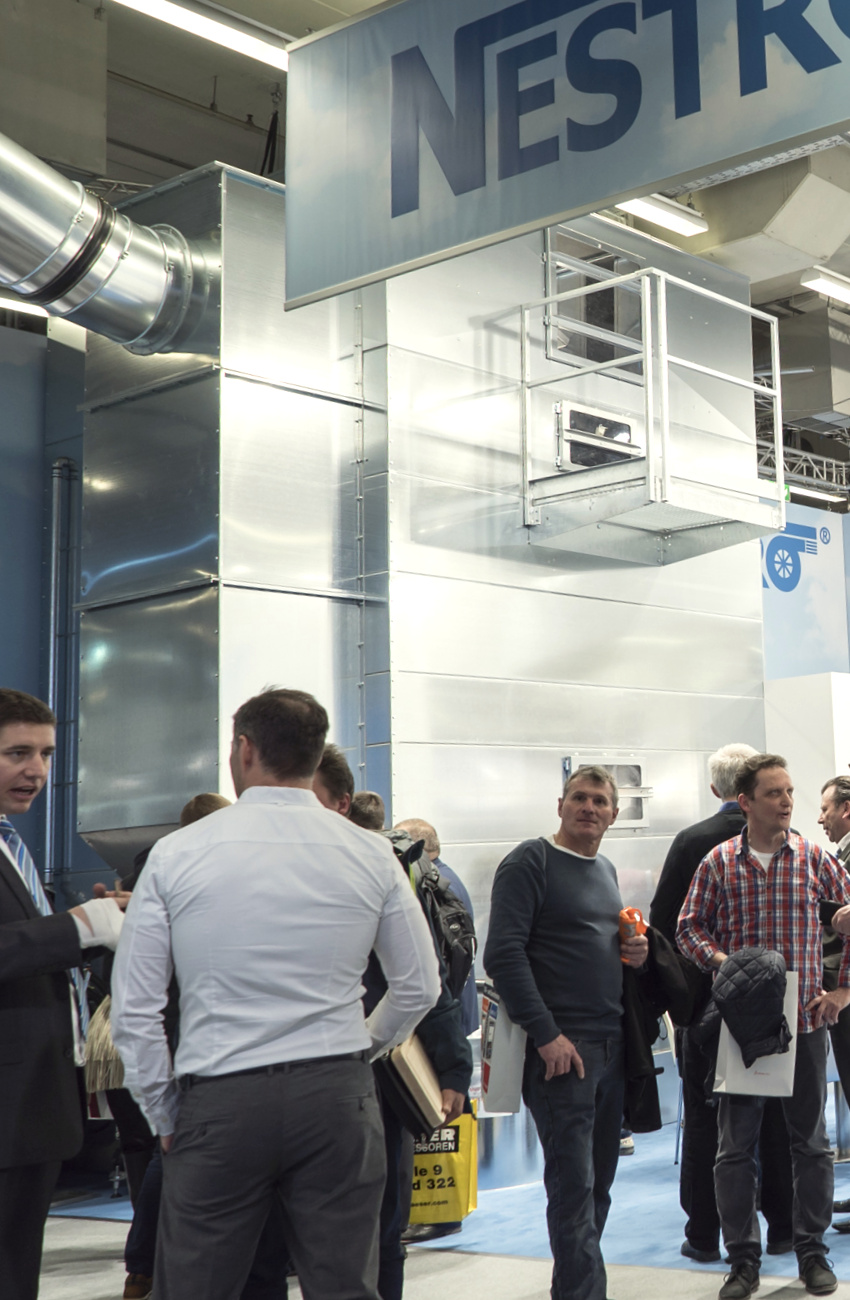 Filter- und Oberflächentechnik Nestro-Filterhaus 11/11-20 im Unterdruckbetrieb auf der Holz-Handwerk