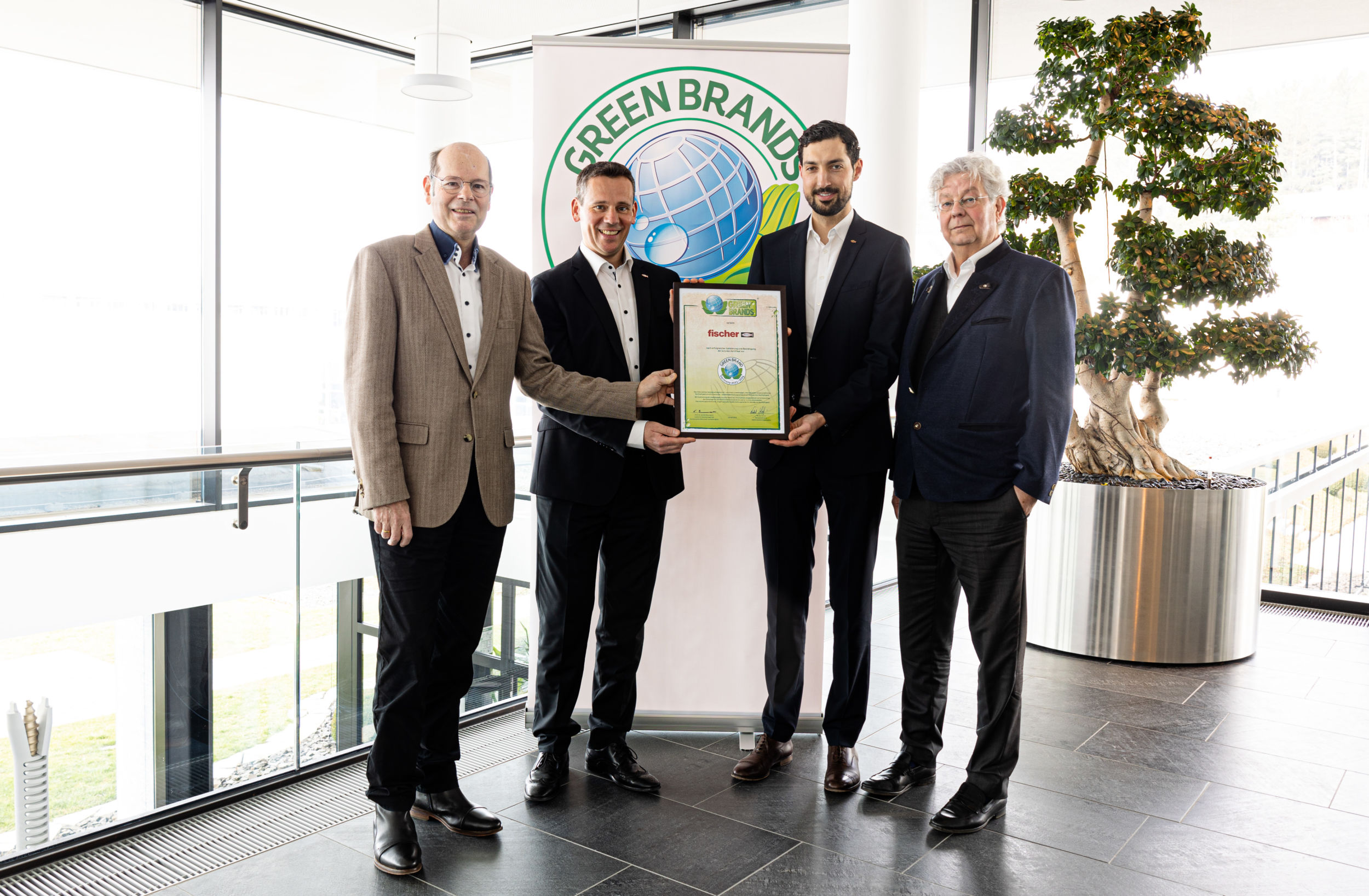 Bild_2_Verleihung_GREEN_BRAND