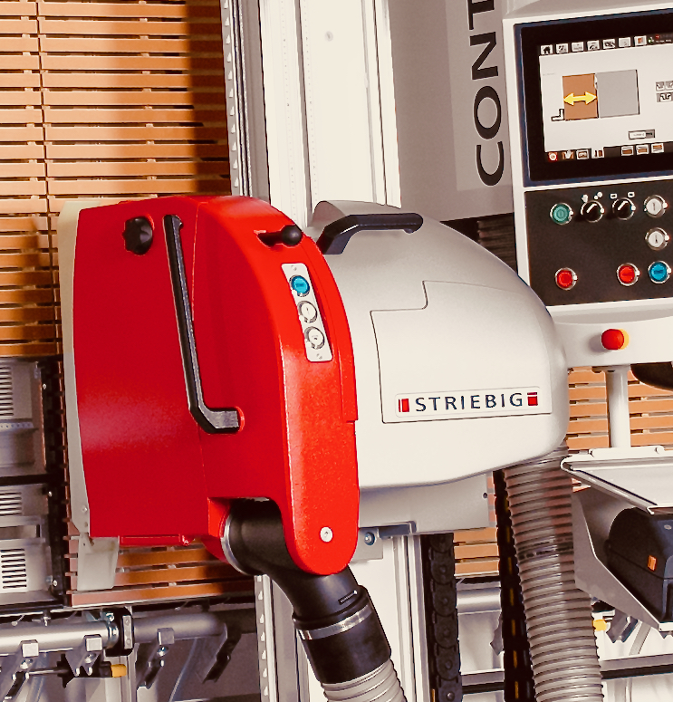 Striebig auf der Holz-Handwerk