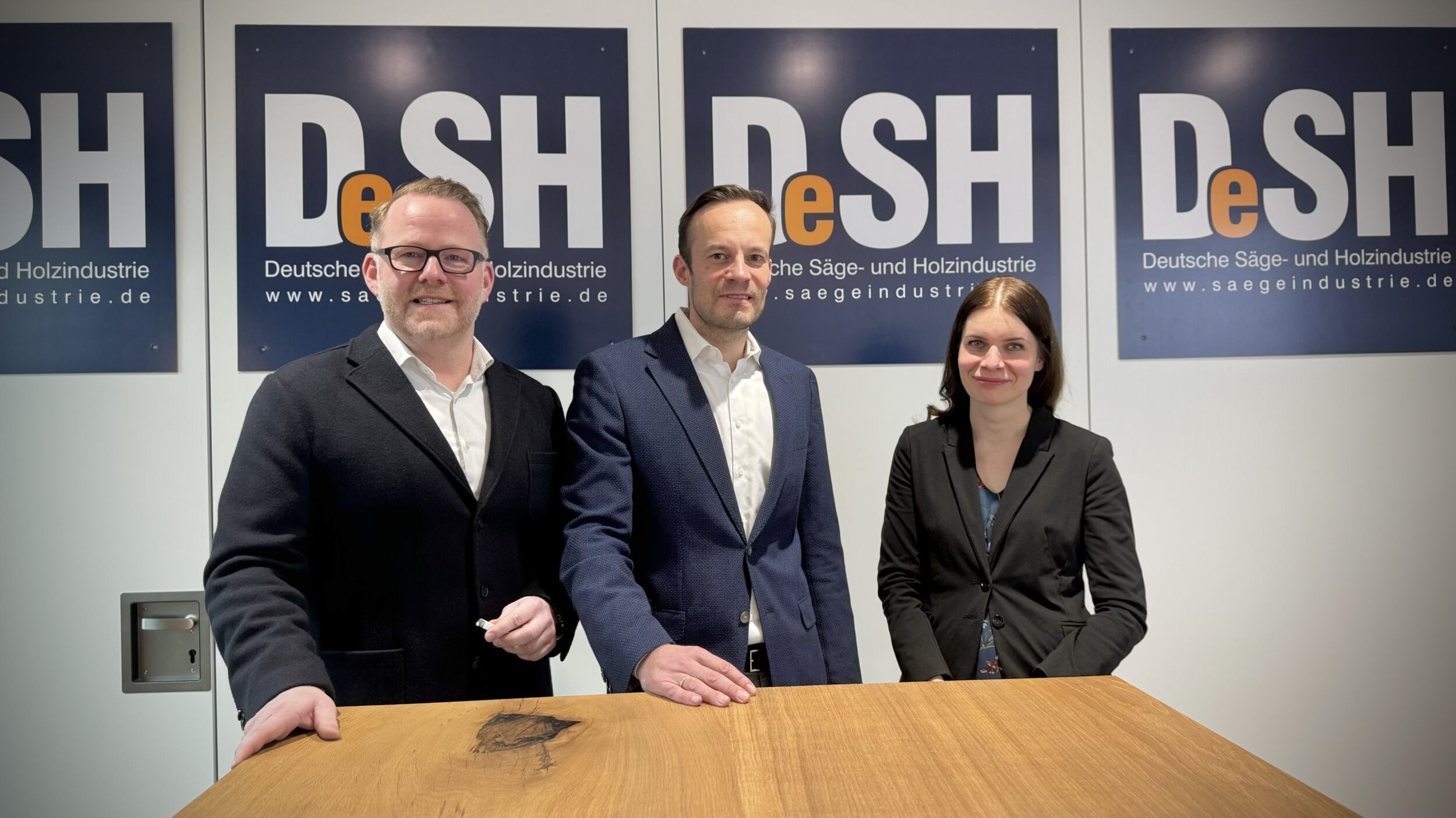 DeSH mit Positionspapier