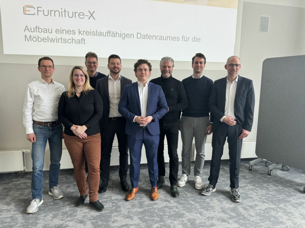 Furniture-X konstituiert 1 Konsortium FURNITURE X