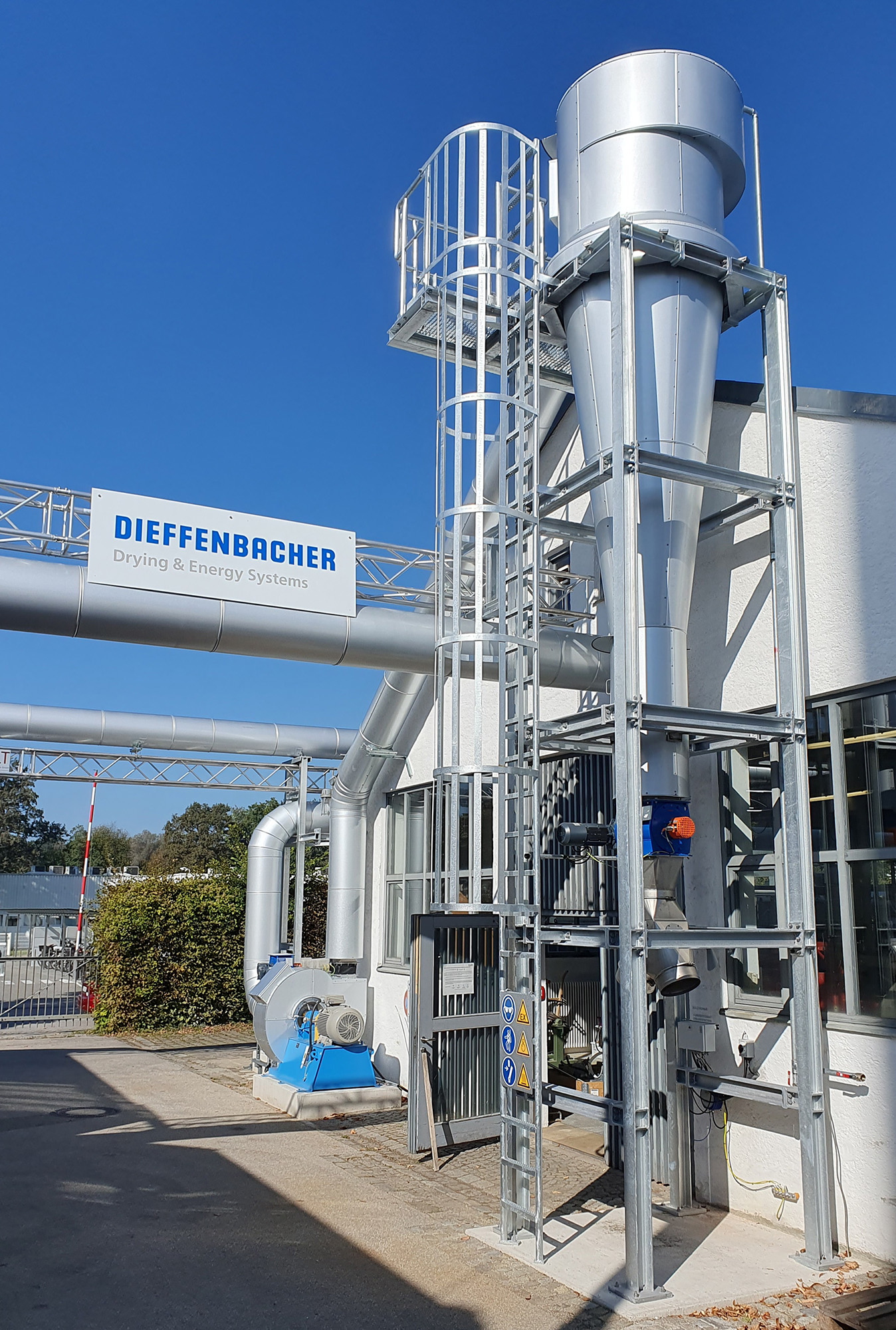 Dieffenbacher unterstützt Forschung zu Holzfaserdämmstoffen