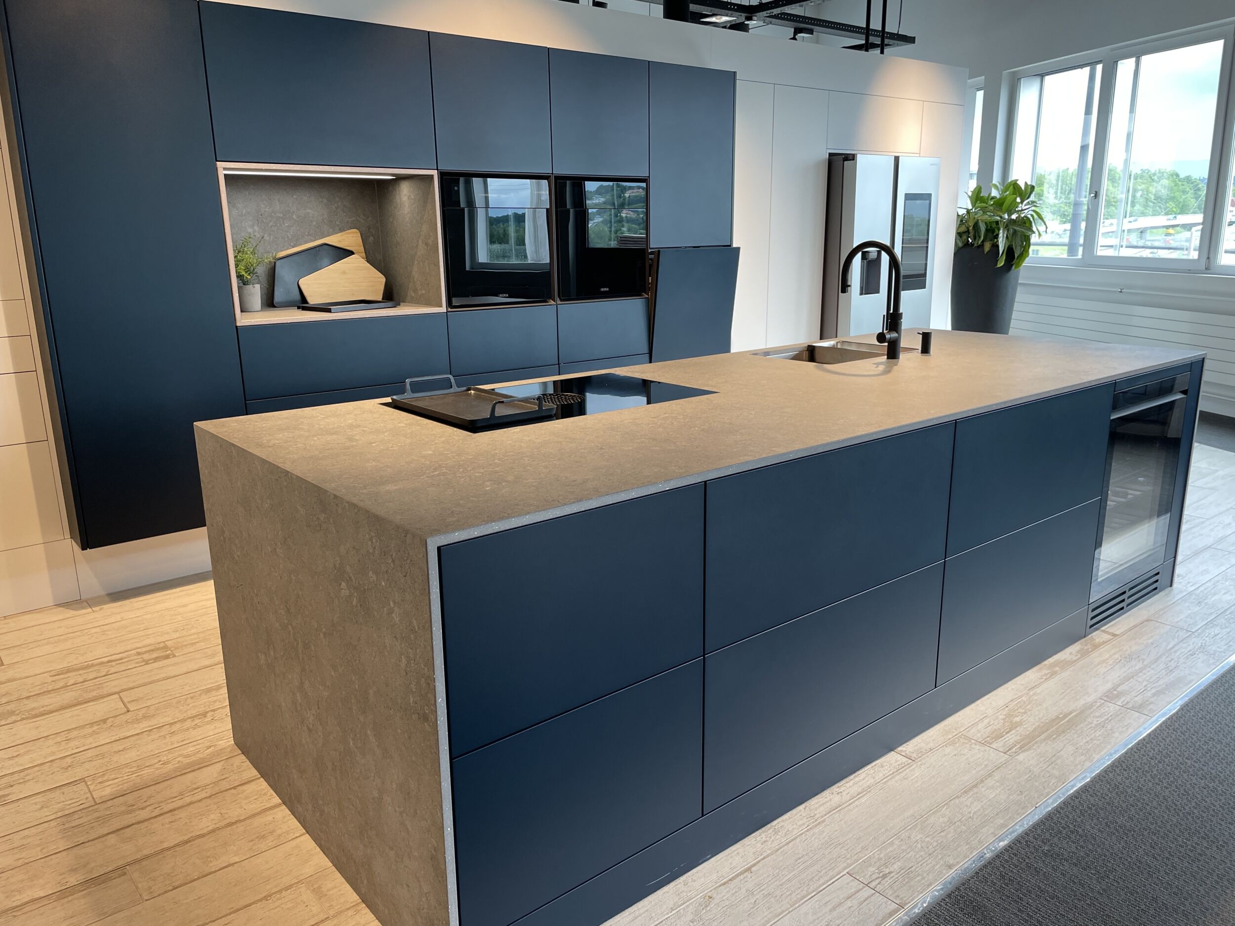 Oberflächen für die Möbel von morgen und übermorgen