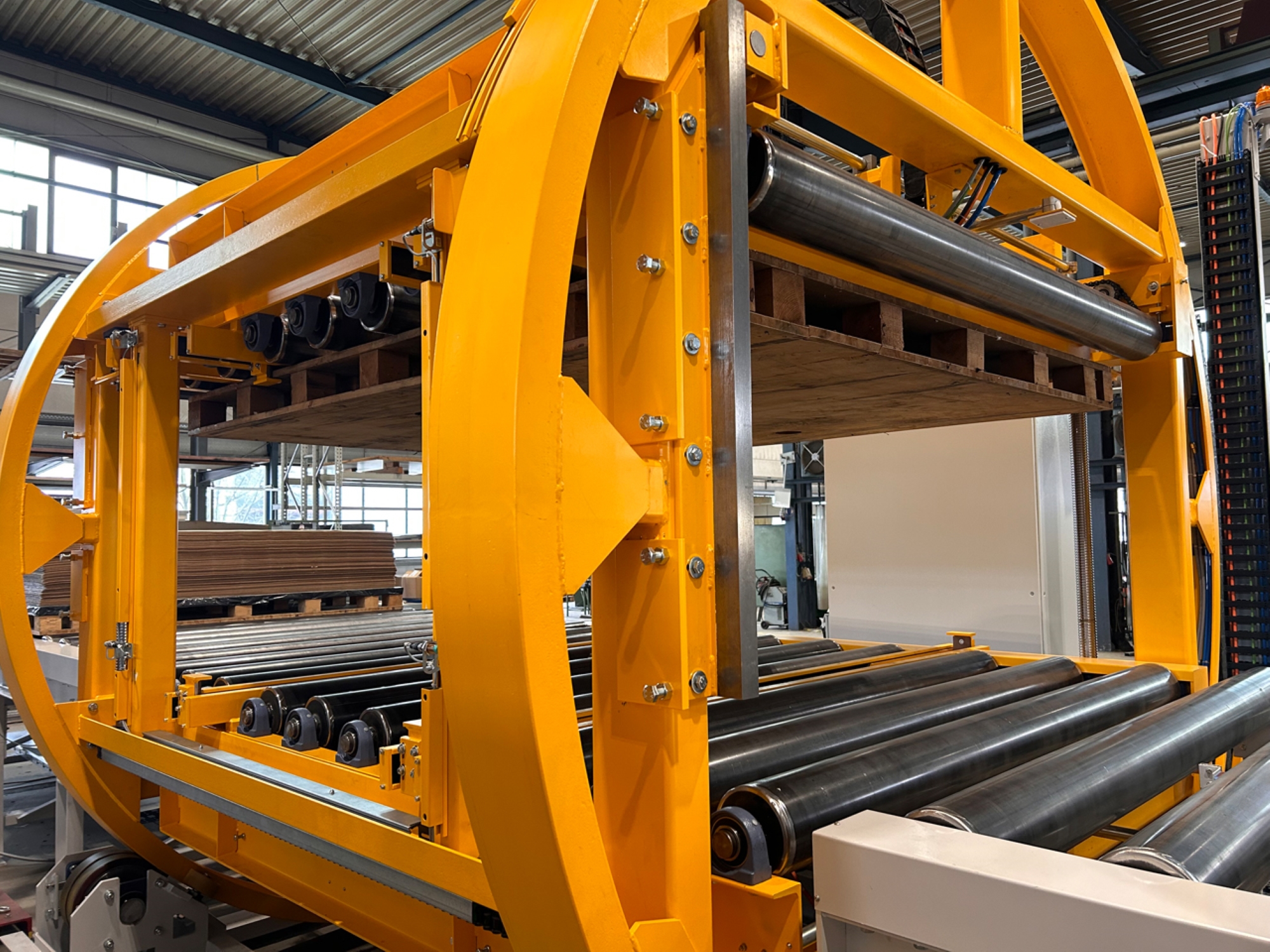 Maßgeschneiderte Produktionslogistik – sicher und effizient