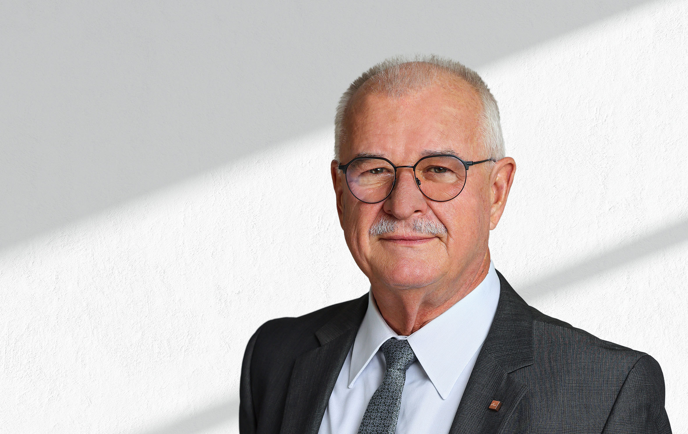 Roto auf Kurs trotz globaler Unsicherheiten