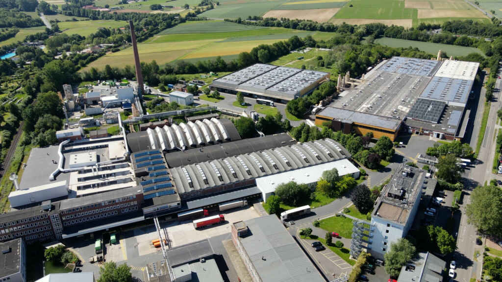 Resopal erhält Ecovadis-Goldmedaille 1 Resopal hat sich im Rahmen seiner Nachhaltigkeitsstrategie zu konkreten Umweltzielen verpflichtet.