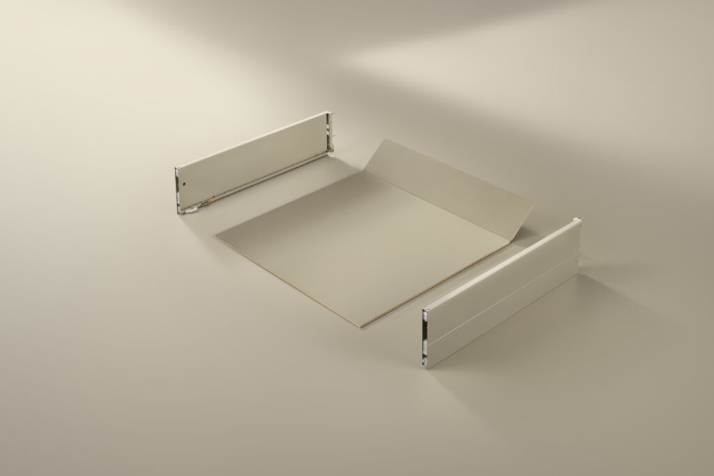 Faltbares Schubkastensystem 1 Plicobox ist im Handumdrehen montiert: Faltboden in die Zargen drücken und werkzeuglos befestigen.