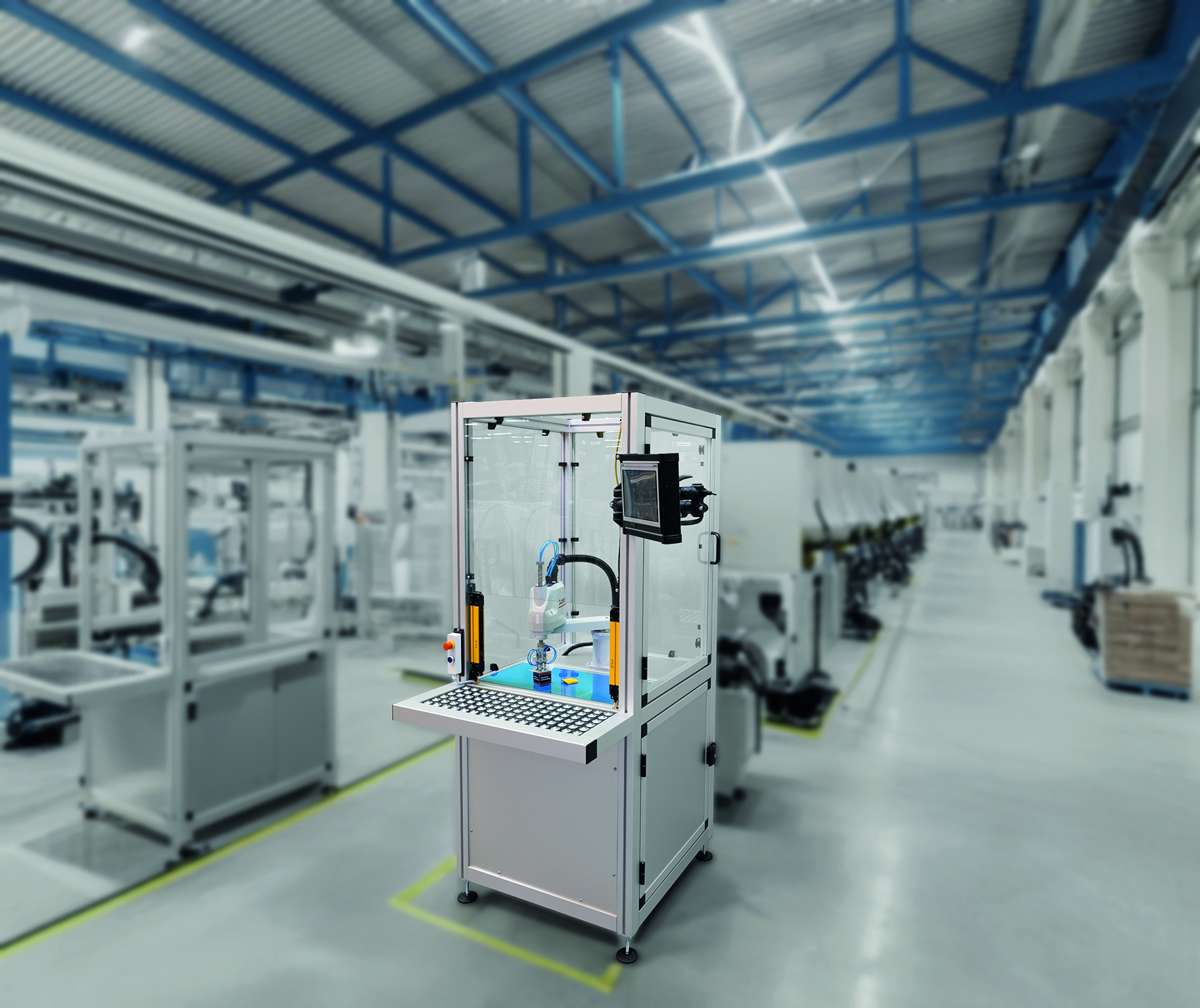 Modulzelle mit integriertem Roboterarm