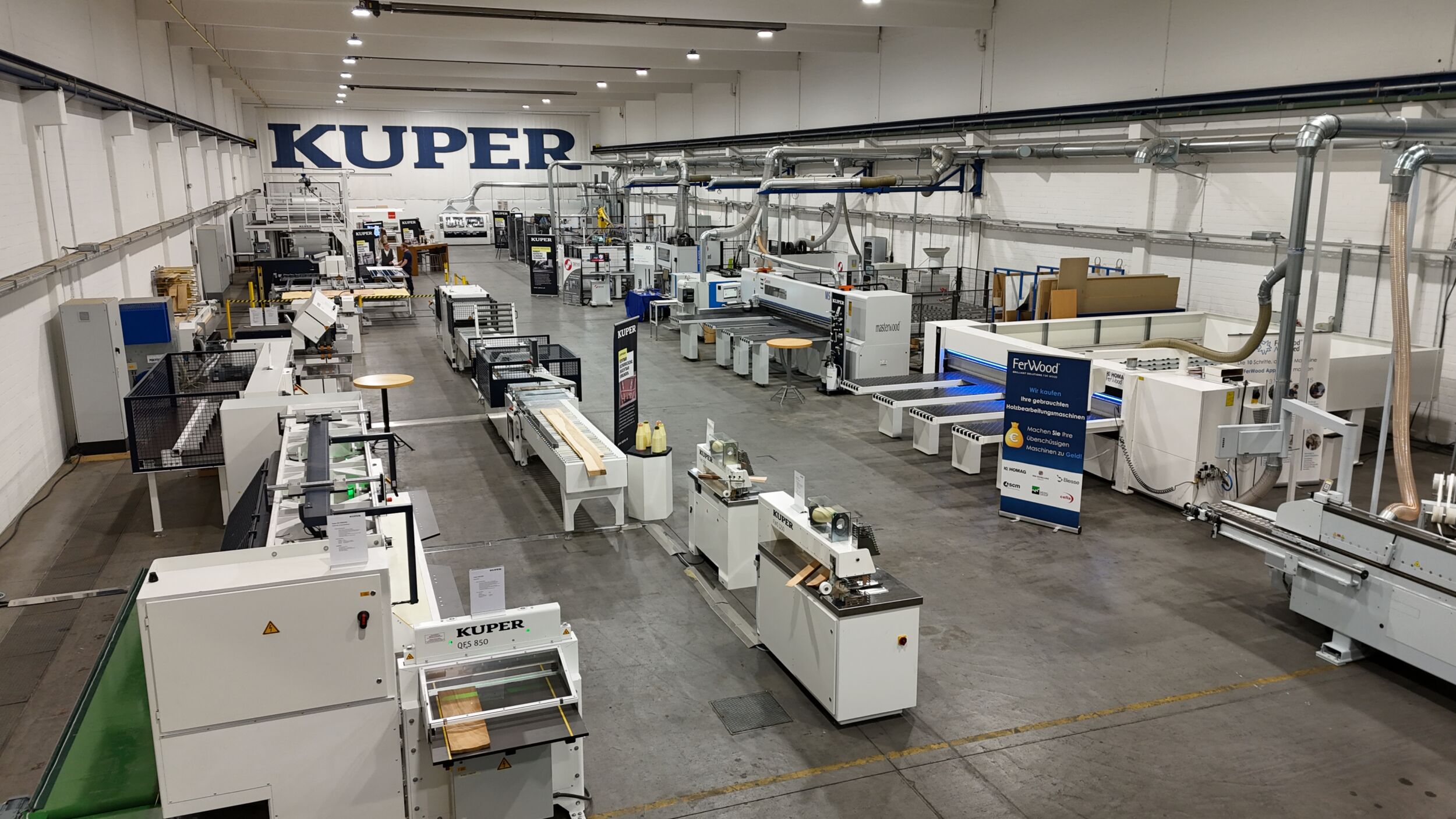 Kuper stellt Partner auf Hausmesse vor