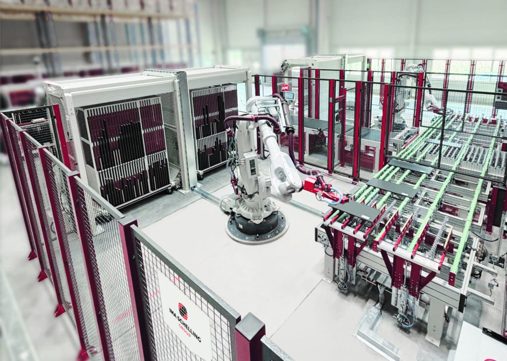 Effizient zum Kundenwunsch 4 2025 wurde die Linie um eine vollautomatisierte Sortieranlage erweitert - mit über 9.500 Lagerplätzen, verteilt auf sechs Roboter.