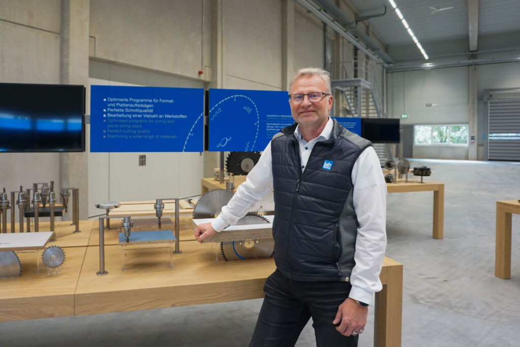Ein Meilenstein für die Holzbearbeitung 2 Martin Heckel, Leiter Produktmanagement von Leitz