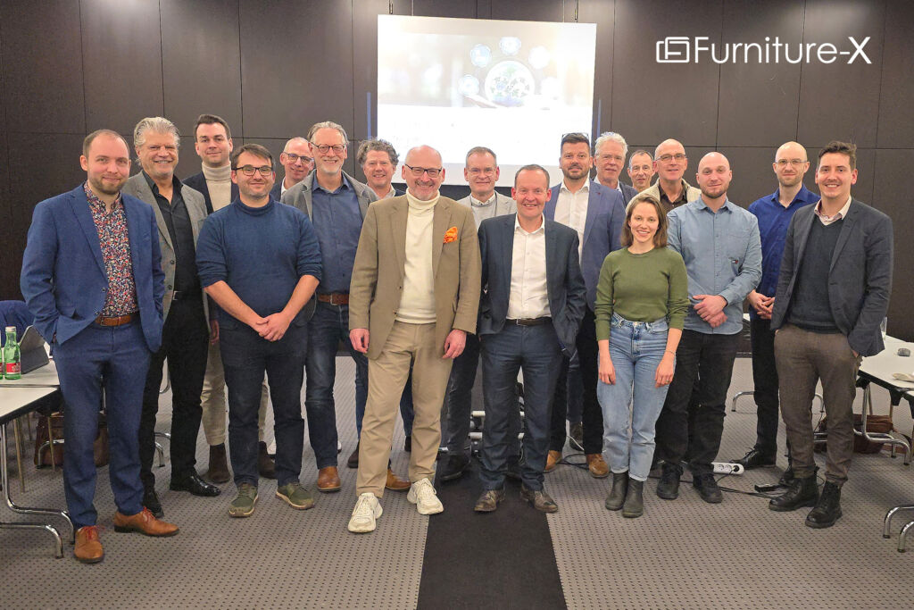 Furniture-X berät Governance 1 Vertreter der Initiatoren sowie des Expertenrats beim Governance-Treffen von Furniture-X im Januar.