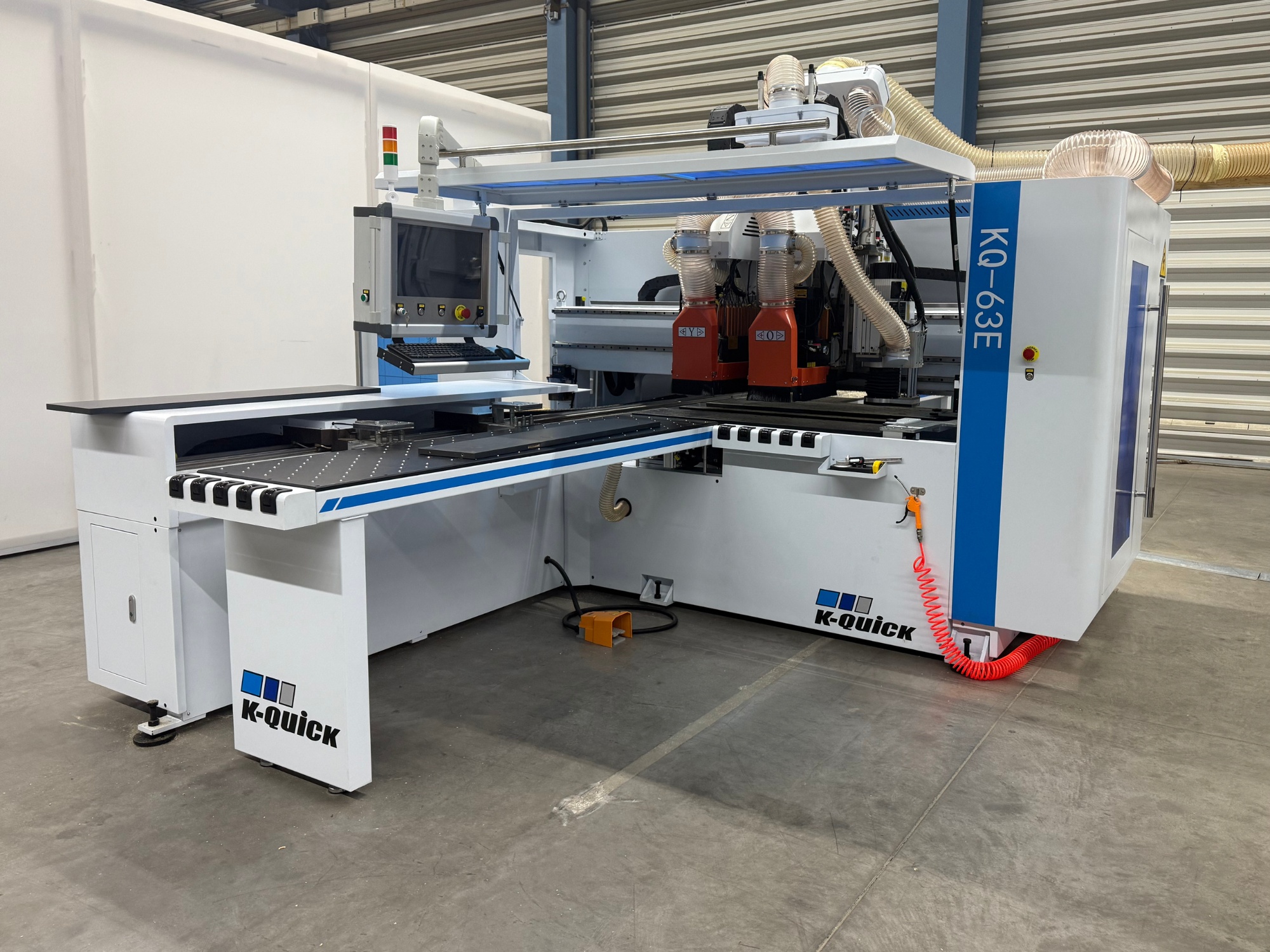 6-Achs-CNC und Durchlaufsäge