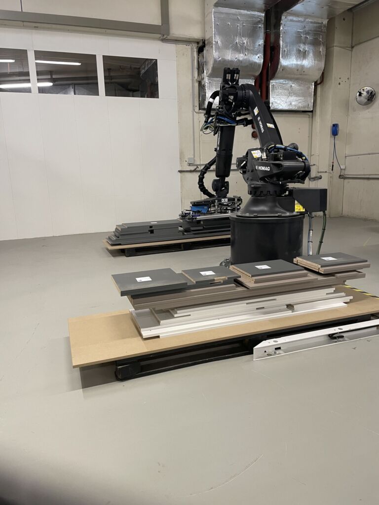 Roboter mit 3D-Blick 2 02 MVTec Success Story HOMAGHOMAG