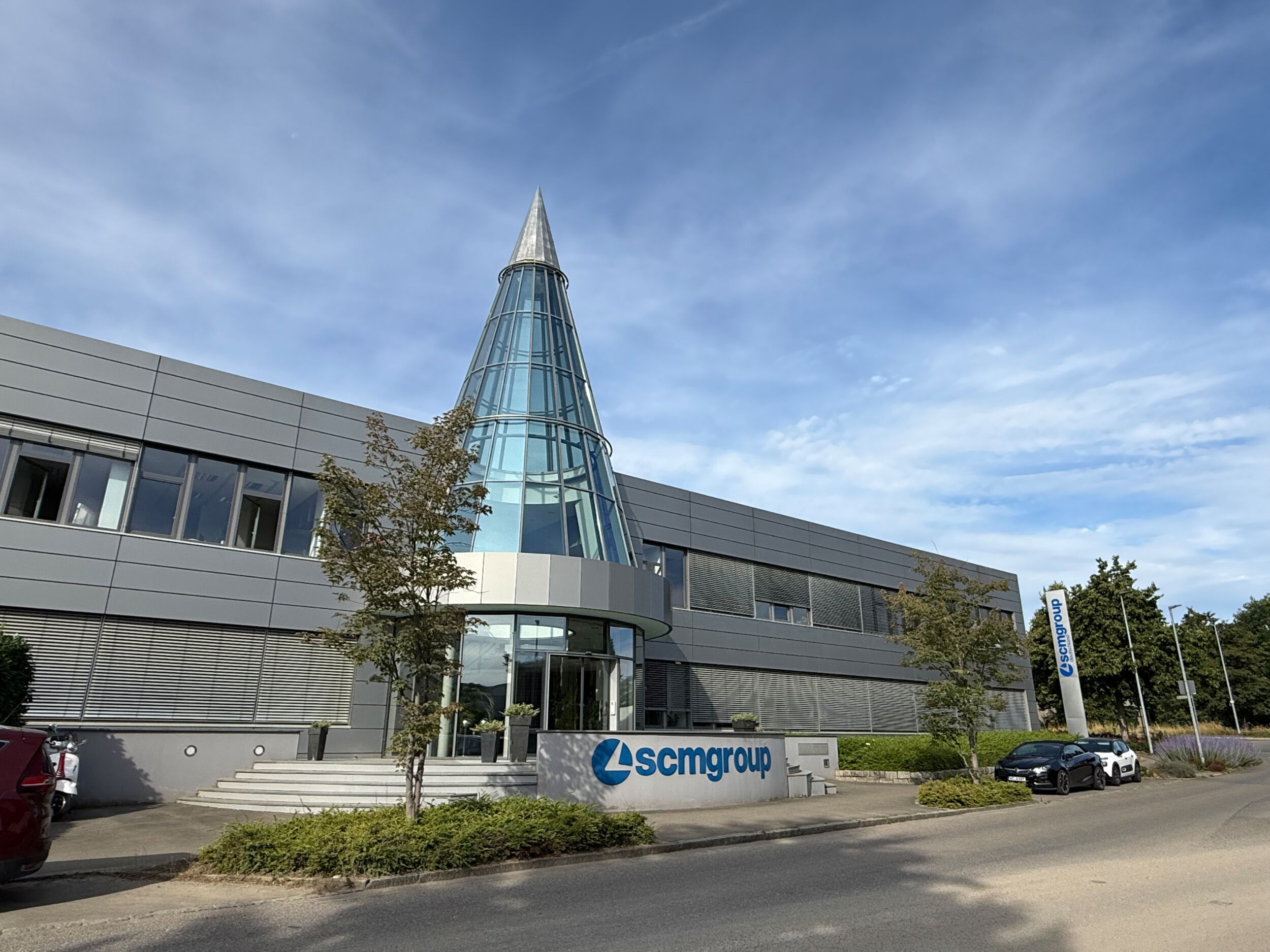 Am SCM-Deutschland-Standort in Nürtingen findet am 23. und 24. September ein Open House zum 40-jährigen Bestehen statt.