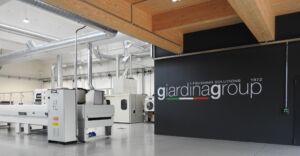 Modular Oberflächen veredeln 18 Showroom der Giardina Group im italienischen Novedrate