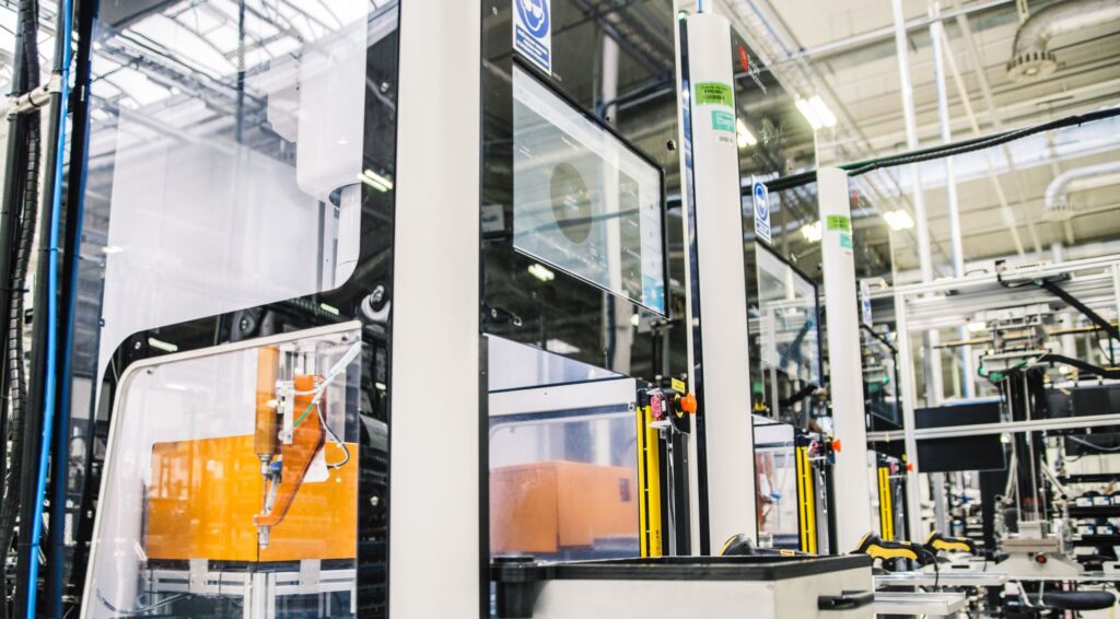 171448 Bright Machines labeled machines