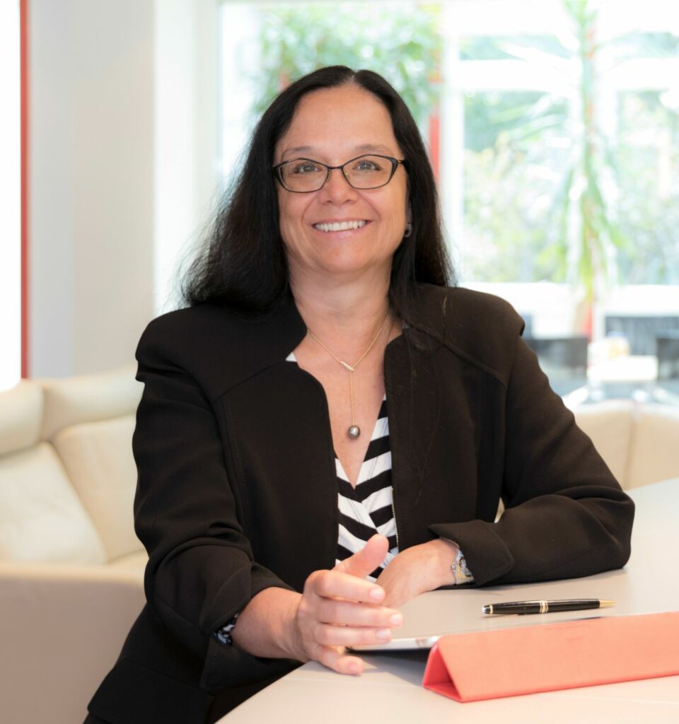 "Unsere Kernaufgabe als Messeveranstalter ist es,
mit einem verlässlichen
und klaren Themenportfolio und dessen übersichtlicher Anordnung bestmögliche Bedingungen für unsere Kunden zu schaffen."
Bettina Schall, P.E. Schall